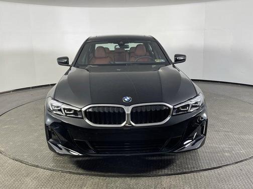 2025 BMW 330 i xDrive