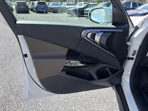 Mineral White Metallic 2026 BMW X3 30 xDrive