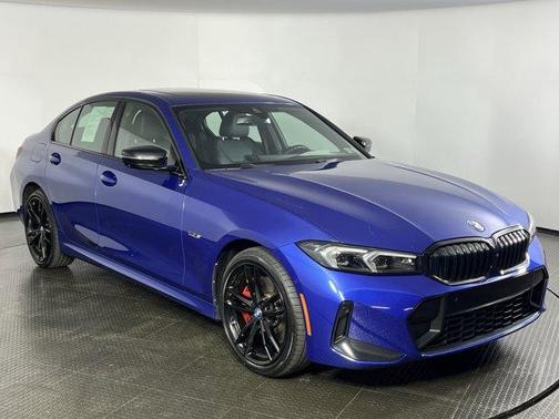 2023 BMW 330e xDrive