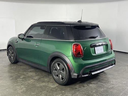 2024 MINI Hardtop Cooper