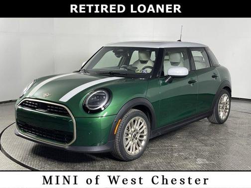 British Racing Green 2026 MINI Hardtop