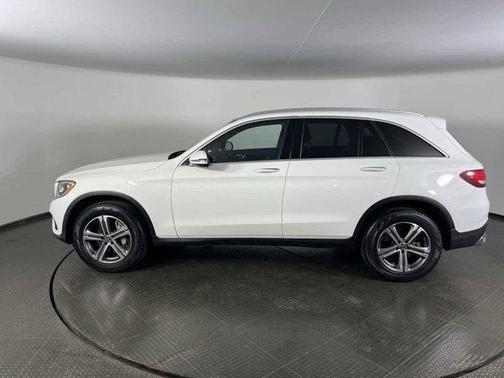 2018 Mercedes-Benz GLC 300 Base 4MATIC