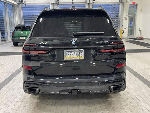 2026 BMW X7 xDrive40i