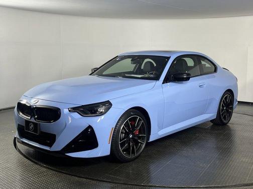2025 BMW M240 i xDrive