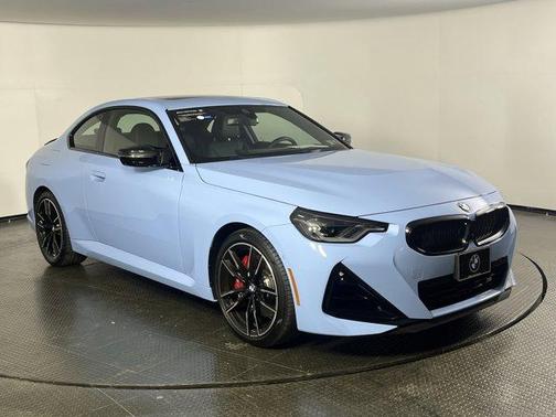 2025 BMW M240 i xDrive