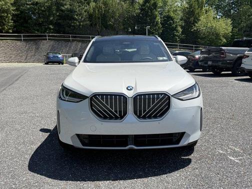 Mineral White Metallic 2026 BMW X3 30 xDrive