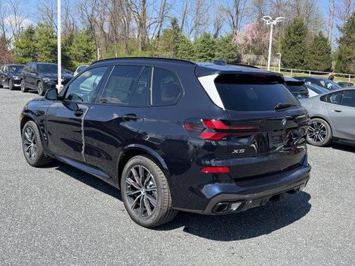 Carbon Black Metallic 2026 BMW X5 PHEV xDrive50e