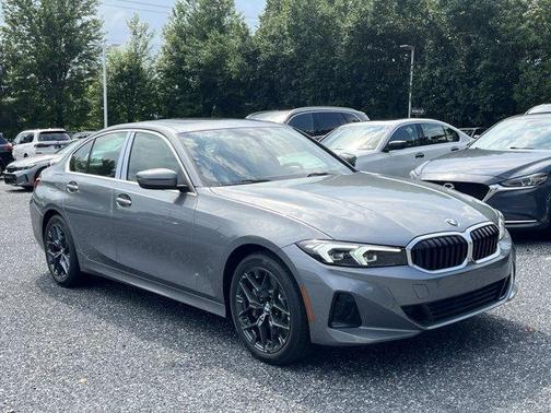 2025 BMW 330 i xDrive