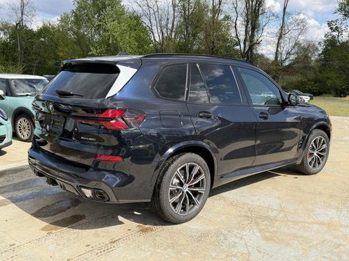 Carbon Black Metallic 2026 BMW X5 xDrive40i