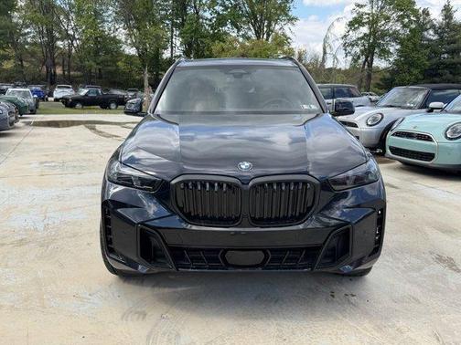 Carbon Black Metallic 2026 BMW X5 xDrive40i