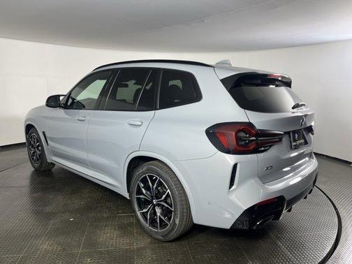 2023 BMW X3 M40i