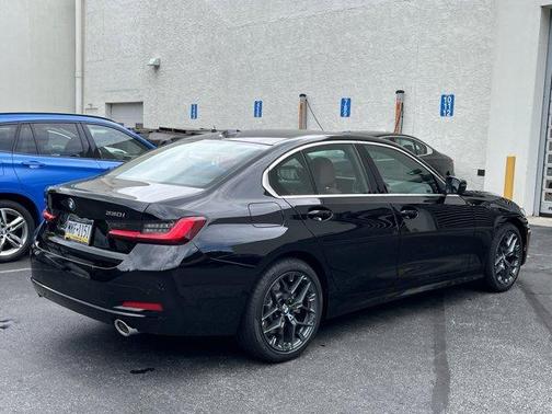 2025 BMW 330 i xDrive