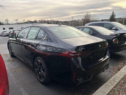 2026 BMW 530 i xDrive