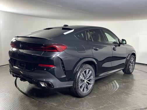 2026 BMW X6 xDrive40i
