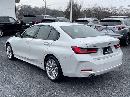 2023 BMW 330 i xDrive