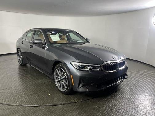 2022 BMW 330 i xDrive
