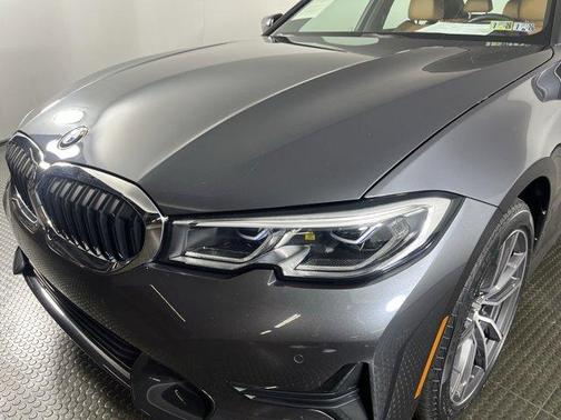 2022 BMW 330 i xDrive