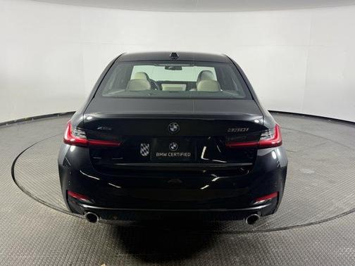 2023 BMW 330 i xDrive