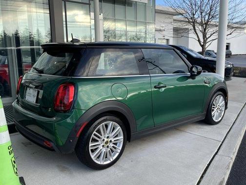 2023 MINI SE Hardtop BASE