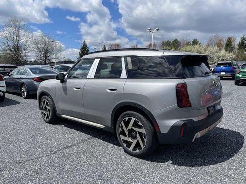 2025 MINI Countryman S