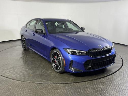 2023 BMW 330 i xDrive