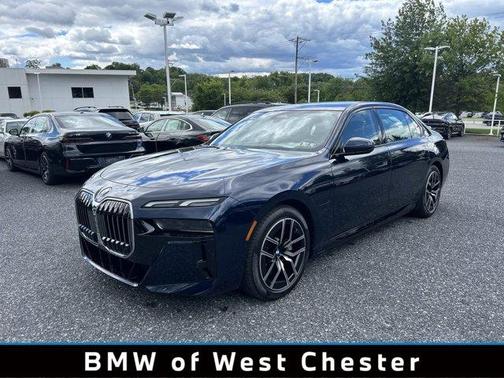 2024 BMW 750e xDrive