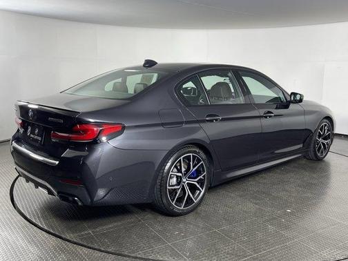 2022 BMW M550 i xDrive
