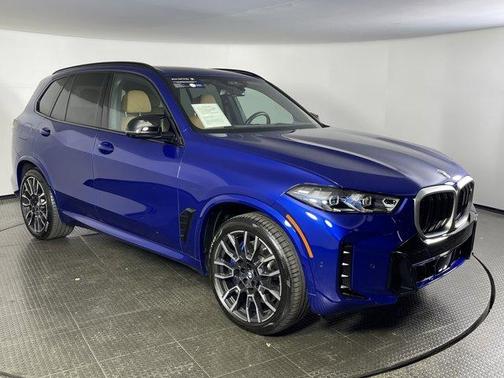 2025 BMW X5 M60i