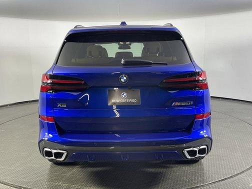 2025 BMW X5 M60i