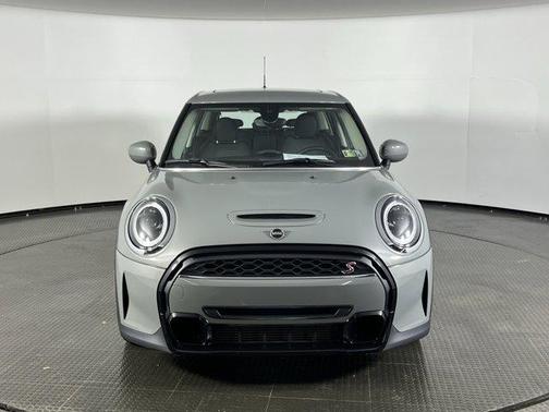 2023 MINI Hardtop Cooper