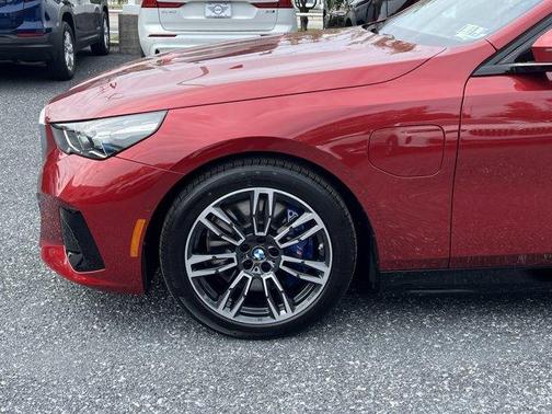 2026 BMW 550e xDrive