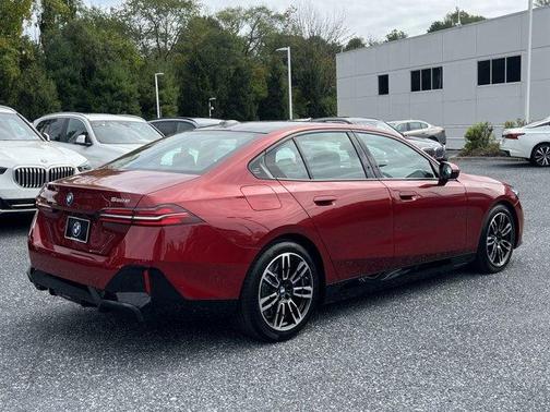 2026 BMW 550e xDrive