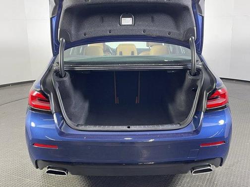 2023 BMW 540 i xDrive