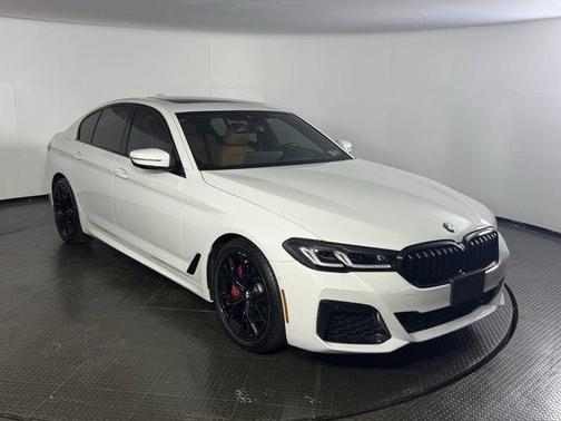 2022 BMW 530 i xDrive