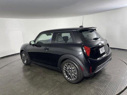 2025 MINI Hardtop S
