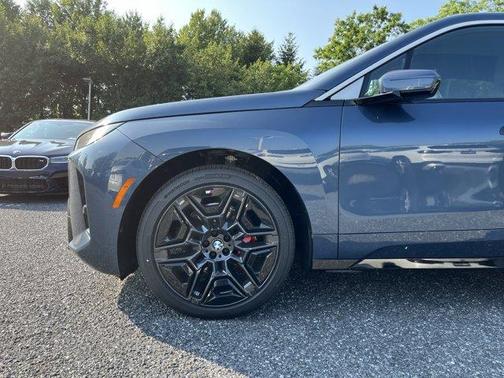 2026 BMW iX xDrive45