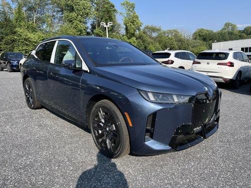 2026 BMW iX xDrive45