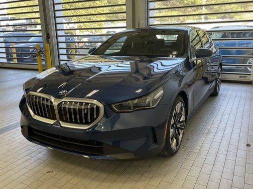 2026 BMW i5 xDrive40
