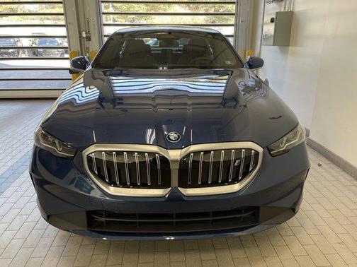 2026 BMW i5 xDrive40