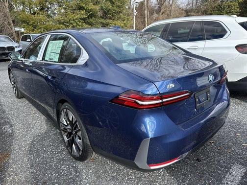 2026 BMW i5 xDrive40