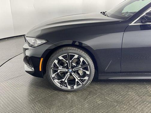 2026 BMW 330 I XDrive NA