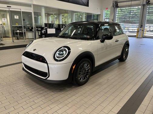 2025 MINI Hardtop