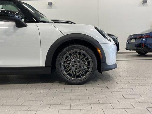 2025 MINI Hardtop