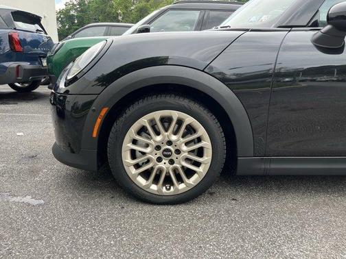 2025 MINI Hardtop