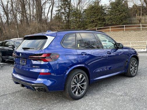 2026 BMW X5 M60i