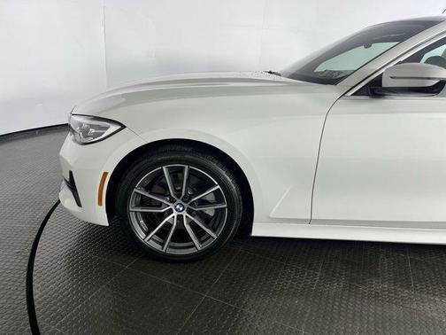 2020 BMW 330 i xDrive