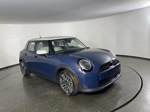 2025 MINI Hardtop Cooper