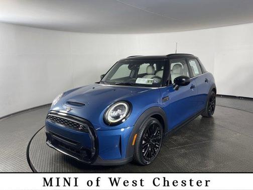 2023 MINI Hardtop Cooper