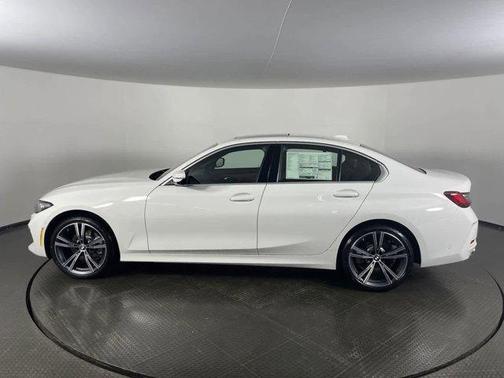2024 BMW 330 i xDrive