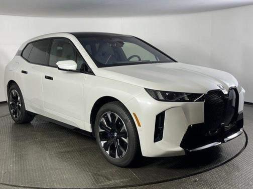 2026 BMW iX xDrive60